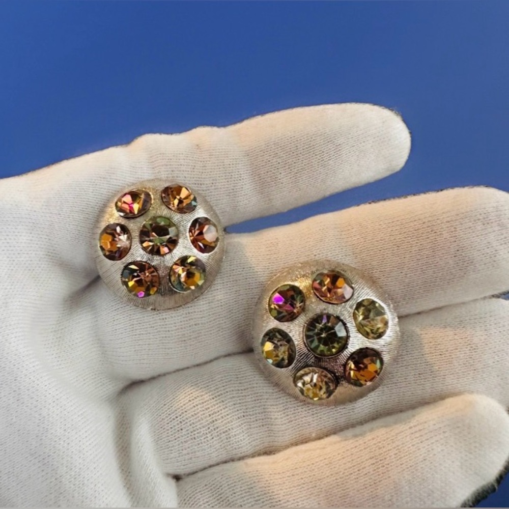 VTG Celebrity NY Aurora Borealis Rhinestone Silver Clip On Earrings 50’s Glam - Picture 2 of 4